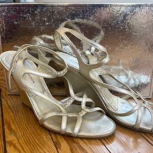 Sigerson Morrison wedge pumps